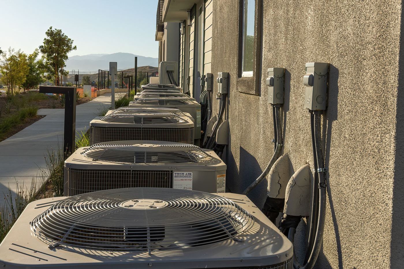AC Installation & Replacement in Burbank, CA